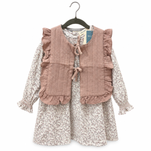 Vestido romántico con Chaleco