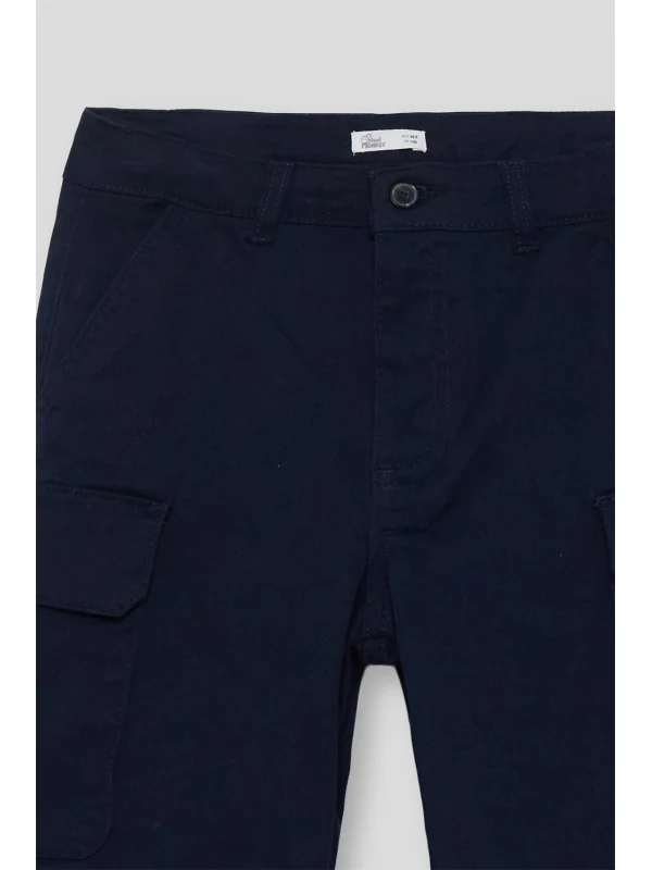 Monkey · Pantalón corto cargo con bolsillos - Imagen 13