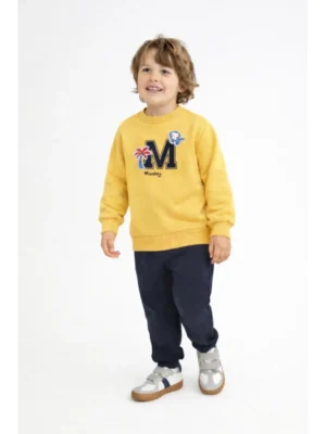 Monkey · Conjunto con sudadera de letras