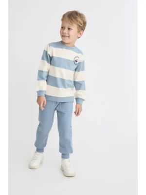 Monkey · Conjunto de rayas con sudadera y pantalón