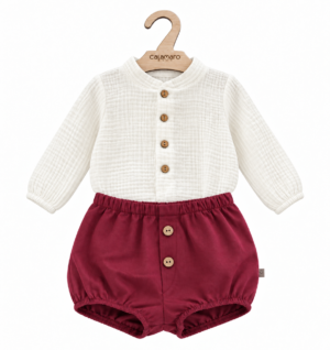 Conjunto pelele blanco con cubrepañal burdeos