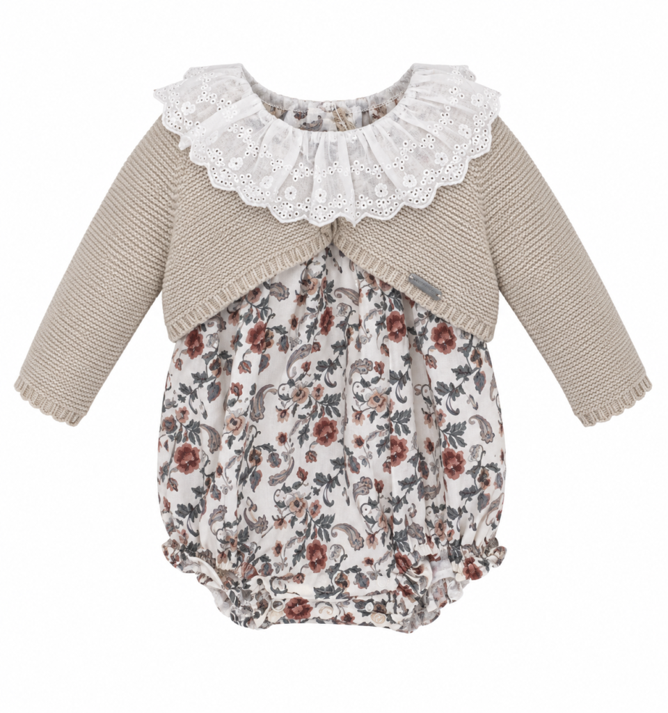 Conjunto pelele flores con rebeca condor camel